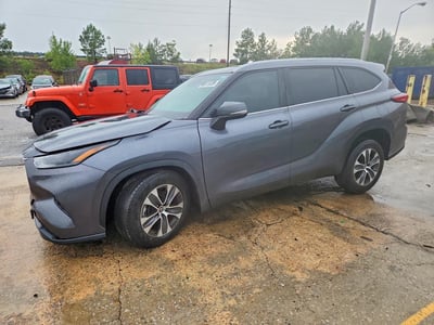 5TDKDRAH7PS****** 2023 Toyota Highlander
