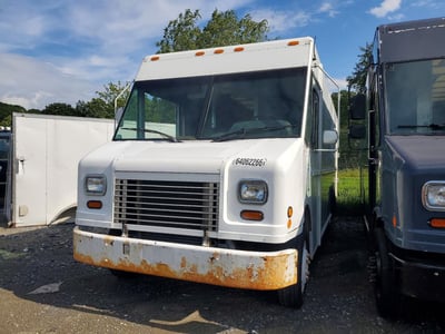 4UZAANBW17C****** 2007 Freightliner MT45 Chassis