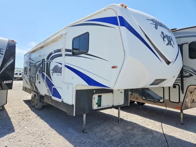 5LZBF2822DR****** 2014 Eclipse Recreational Vehicles Recreational Vehicle (rv)