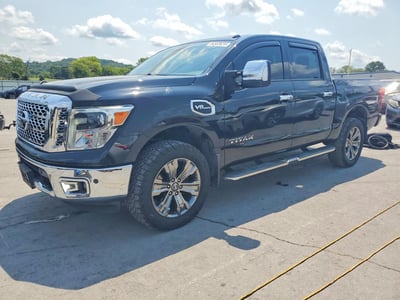 2017 Nissan Titan