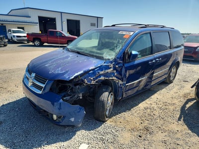 2D4RN5DX5AR****** 2010 Dodge Grand Caravan