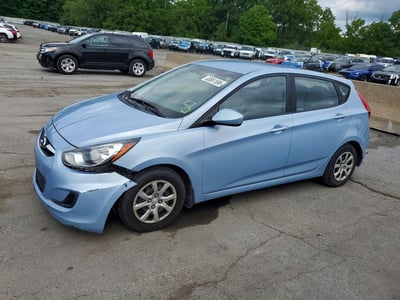 KMHCT5AE1CU****** 2012 Hyundai Accent