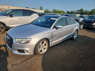 WAUB8GFF2H1****** 2017 Audi A3