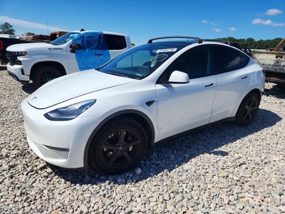 5YJYGDEE7MF****** 2021 Tesla Model Y