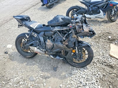 JYARM38E1NA****** 2022 Yamaha YZFR7