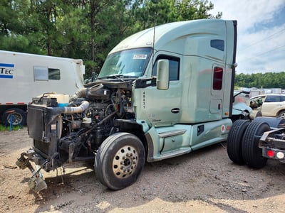 1XKYDP9XXLJ****** 2020 Kenworth T680