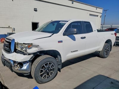 5TFUW5F1XDX****** 2013 Toyota Tundra