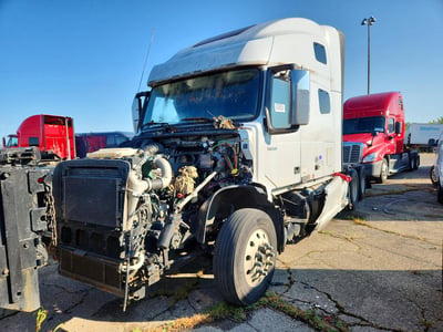 4V4NC9EH7KN****** 2019 Volvo VNL