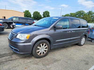 2016 Chrysler Town & Country