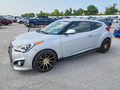KMHTC6AE7GU****** 2016 Hyundai Veloster