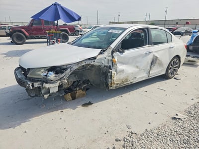 1HGCR2F57FA****** 2015 Honda Accord
