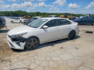 3KPF24AD7NE****** 2022 Kia Forte