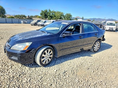 1HGCM66537A****** 2007 Honda Accord