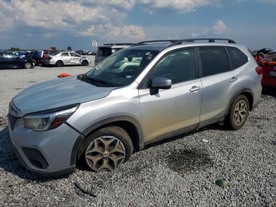 JF2SKAJC6LH****** 2020 Subaru Forester