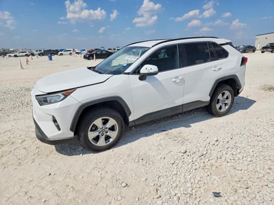 2T3W1RFV3MC****** 2021 Toyota RAV4