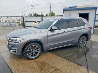 5UXKR2C34H0****** 2017 BMW X5