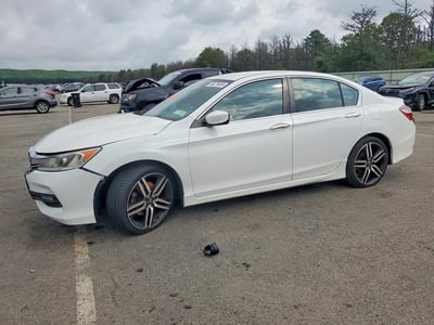 1HGCR2F53GA****** 2016 Honda Accord