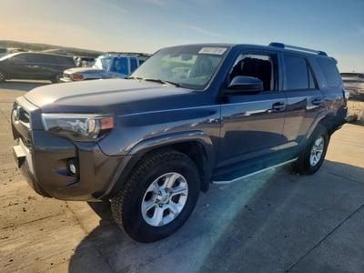 JTEMU5JR2M5****** 2021 Toyota 4Runner