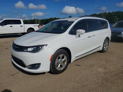 2C4RC1EG4HR****** 2017 Chrysler Pacifica