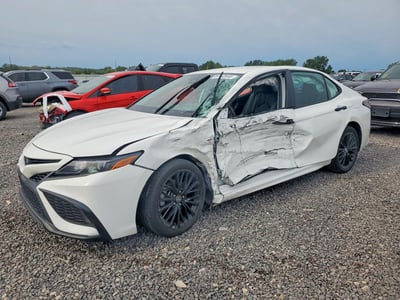 4T1T11BK7MU****** 2021 Toyota Camry