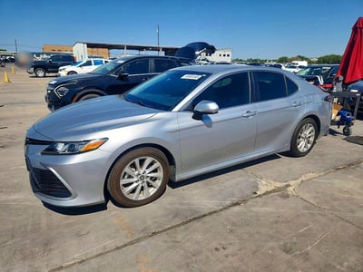 4T1C11AK9MU****** 2021 Toyota Camry