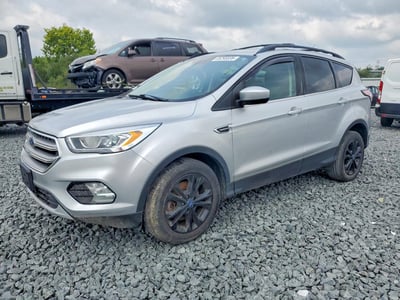1FMCU9GD1HU****** 2017 Ford Escape