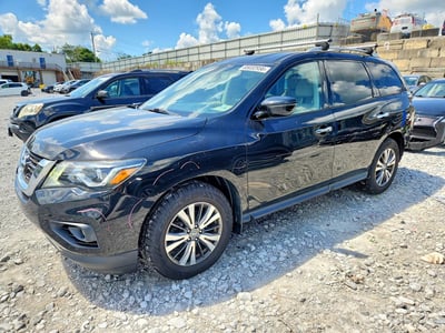 2017 Nissan Pathfinder