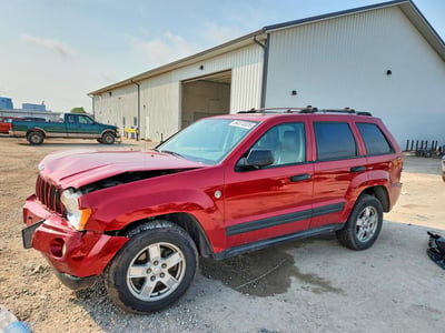1J4HR48N65C****** 2005 Jeep Grand Cherokee