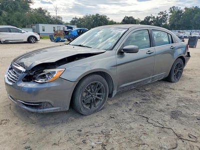 2013 Chrysler 200