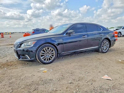 JTHCL5EF7D5****** 2013 Lexus LS