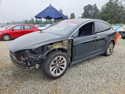 5YJXCDE22LF****** 2020 Tesla Model X
