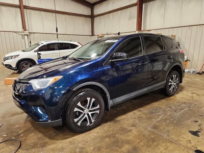 JTMBFREV8JJ****** 2018 Toyota RAV4