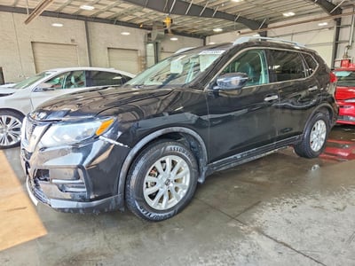 5N1AT2MT4HC****** 2017 Nissan Rogue