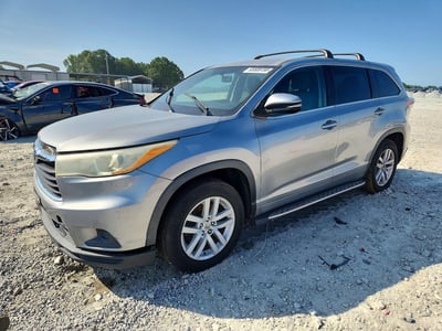 5TDZARFH3FS****** 2015 Toyota Highlander