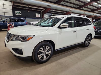 5N1DR2MM8HC****** 2017 Nissan Pathfinder