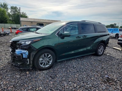 2024 Toyota Sienna Hybrid