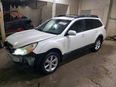 4S4BRBLC5E3****** 2014 Subaru Outback