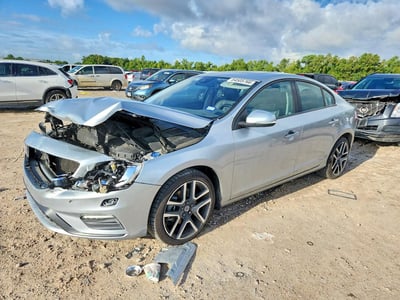 YV126MFL4H2****** 2017 Volvo S60