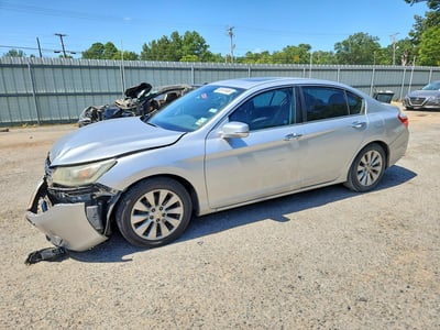 1HGCR2F75DA****** 2013 Honda Accord