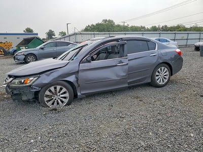 1HGCR2F81DA****** 2013 Honda Accord