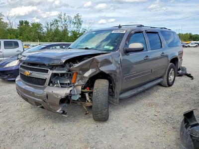1GNSKHE73CR****** 2012 Chevrolet Suburban