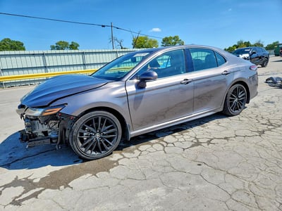 4T1KZ1AK0RU****** 2024 Toyota Camry
