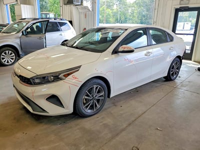 3KPF24AD2PE****** 2023 Kia Forte