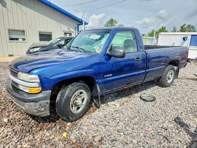 1GCEC14WX2Z****** 2002 Chevrolet Silverado