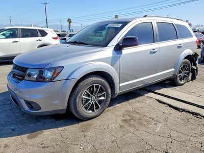 3C4PDCBG0JT****** 2018 Dodge Journey