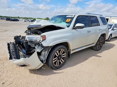 JTEBU5JRXH5****** 2017 Toyota 4Runner