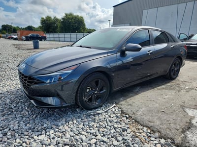 5NPLS4AG7MH****** 2021 Hyundai Elantra