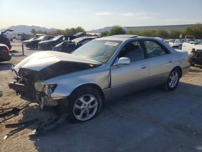 JT8BF28G510****** 2001 Lexus ES 300