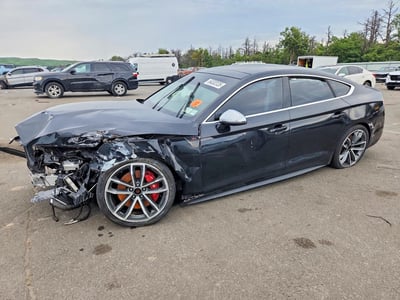 WAUB4CF52JA****** 2018 Audi S5