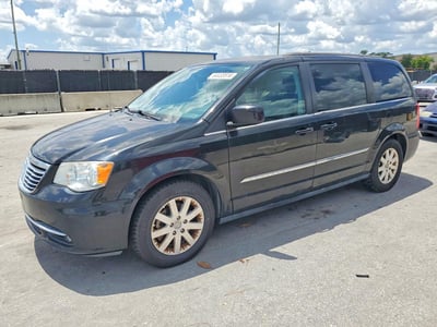 2016 Chrysler Town & Country